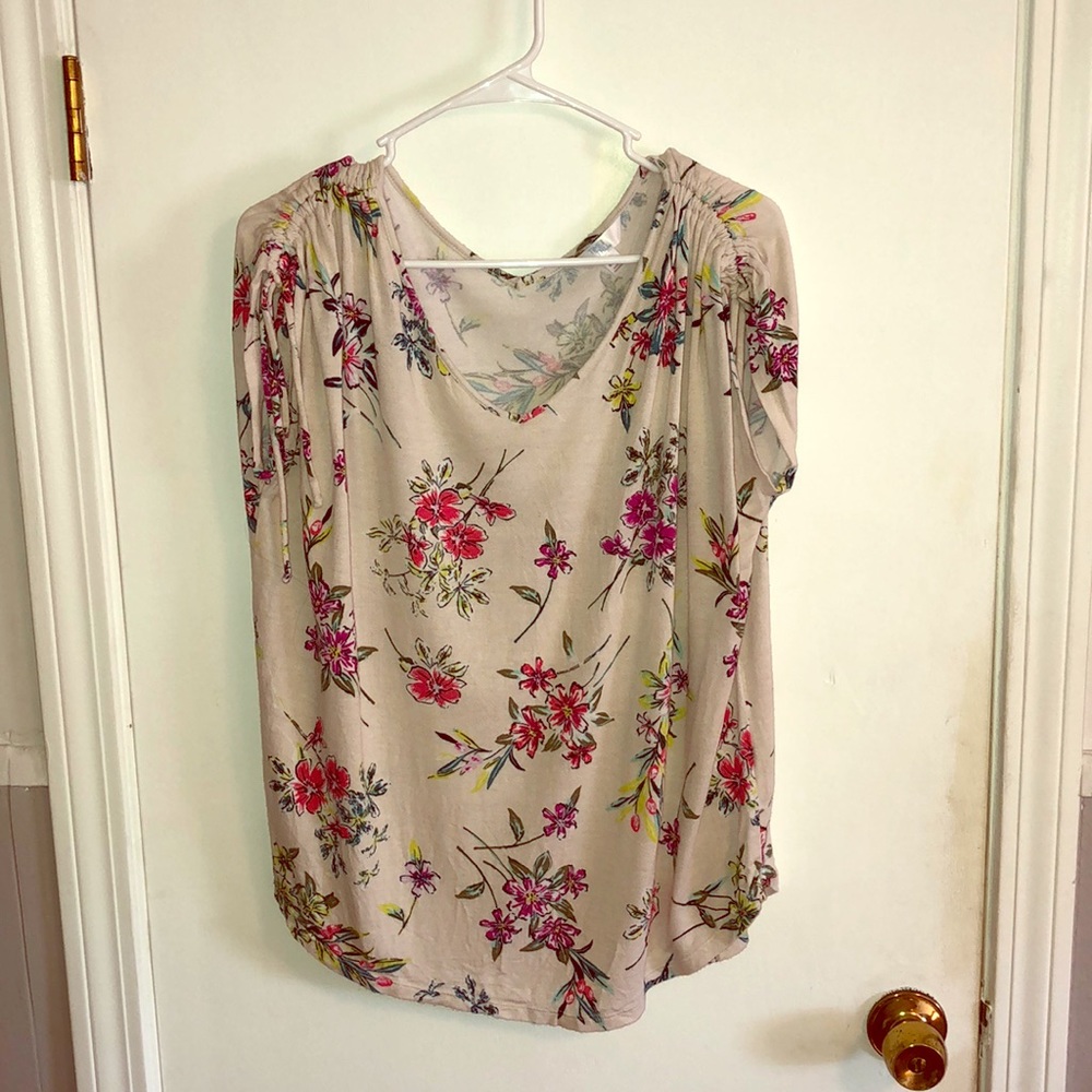 Cute floral T-Shirt